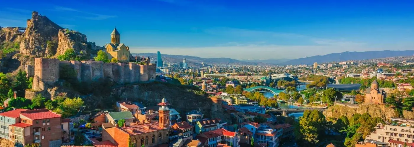 რომელი ქვეყნებიდან განხორციელდა საქართველოში ყველაზე მეტი ვიზიტი — TOP 15